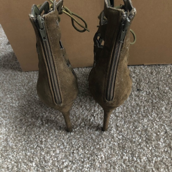 🆕 Caged Lace Up Stiletto Heels - Picture 4 of 5